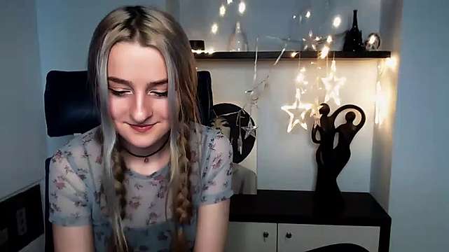 Fairy__Moon naked stripping on cam for live sex video chat