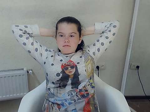 _Girl_Smile naked stripping on cam for live sex video chat