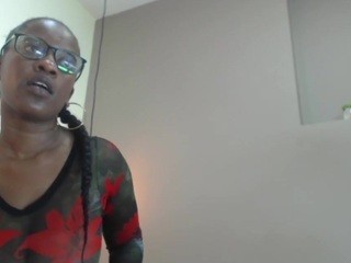 Linda, ♥ naked Live Sex Chat Room