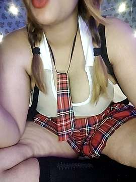 lovely_star naked stripping on cam for live sex video chat