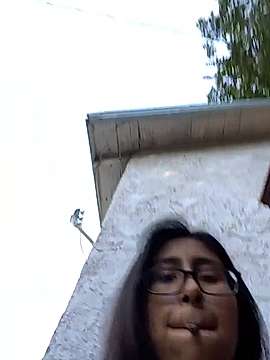 LusciousSexyPussy naked stripping on cam for live sex video chat