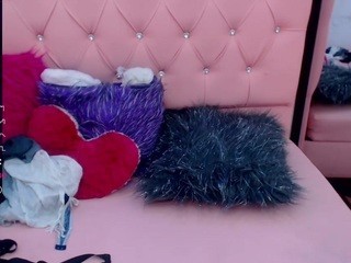 mahiara-18 naked Live Sex Chat Room