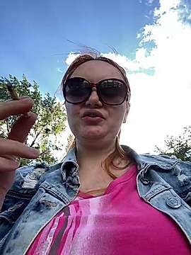 SonyaZaiceva naked stripping on cam for live sex video chat
