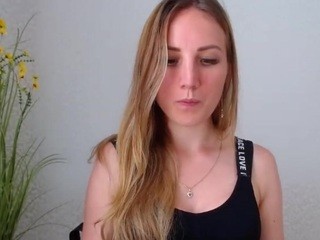 Sunshine-girl naked Live Sex Chat Room