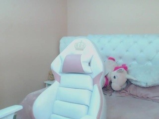 Zoe-Evans naked Live Sex Chat Room