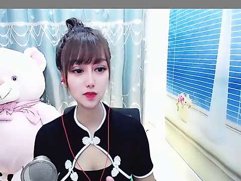 ZoeZoe_ naked stripping on cam for live sex video chat
