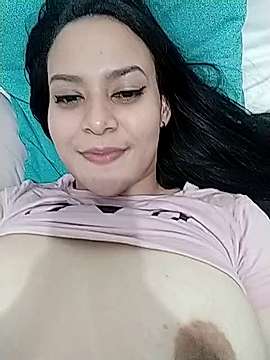 Alana_Bailey naked stripping on cam for live sex video chat