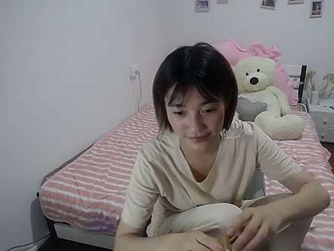 AlisaJing naked stripping on cam for live sex video chat