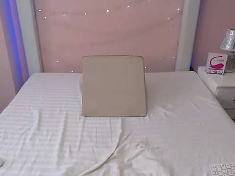 April_Jane_ naked stripping on cam for live sex video chat