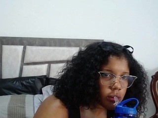 ♥, Lilyth ♥ naked Live Sex Chat Room