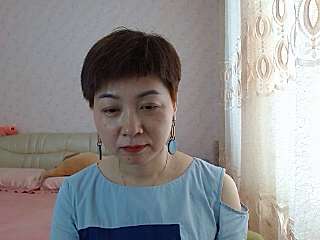 EvaMaya naked stripping on cam for live sex video chat
