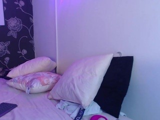 ?, ?Shopia?? naked Live Sex Chat Room
