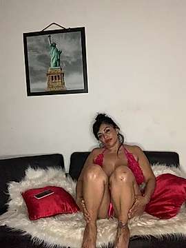 hornygirl_20 naked stripping on cam for live sex video chat