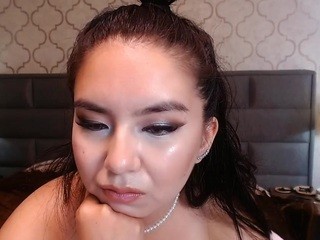Kwintorry naked Live Sex Chat Room