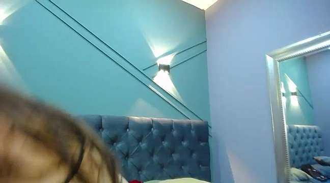 Magenta_Mature naked stripping on cam for live sex video chat