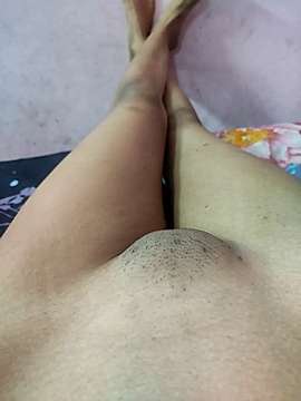 Rashmii99_ naked stripping on cam for live sex video chat