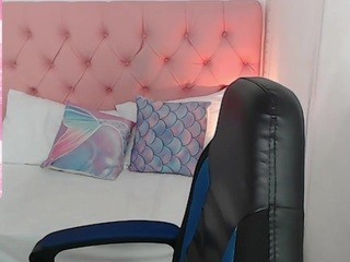 roxxy-z naked Live Sex Chat Room