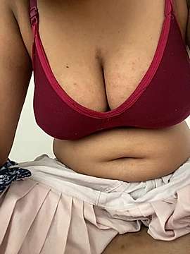 Sanya786 naked stripping on cam for live sex video chat