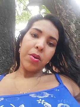 sara_muller naked stripping on cam for live sex video chat