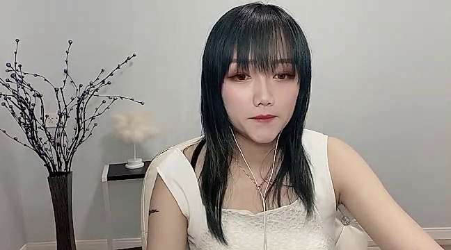Sunset-MM naked stripping on cam for live sex video chat