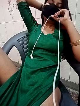 SweetZoya naked stripping on cam for live sex video chat