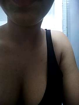 arabqueen9 naked stripping on cam for live sex video chat