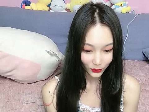 DarnaKiki naked stripping on cam for live sex video chat