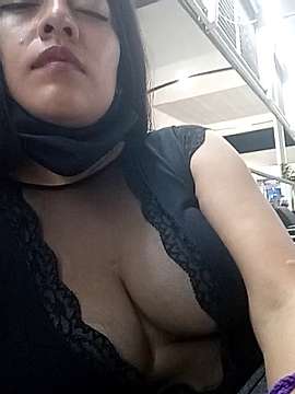 LUNA_FOX69 naked stripping on cam for live sex video chat