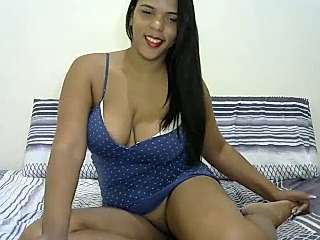 Sanidelicious naked stripping on cam for live sex video chat