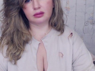 SweetTiffani naked Live Sex Chat Room