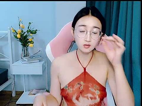 Charming_Judy1111 naked stripping on cam for live sex video chat