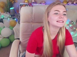 KiraBlondie naked Live Sex Chat Room