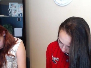 Miranda Sweet naked Live Sex Chat Room