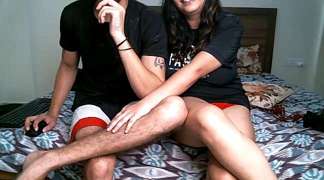 Naughtycoupleintown naked stripping on cam for live sex video chat