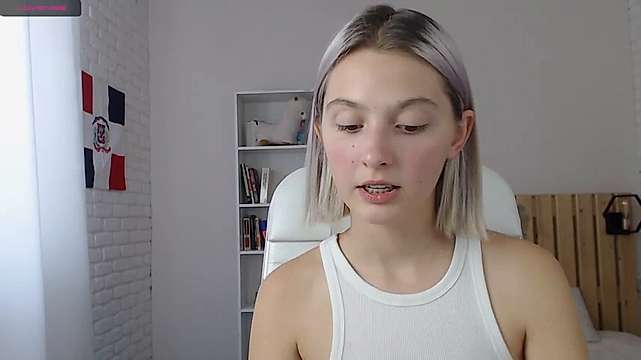 Bell_Rey naked stripping on cam for live sex video chat