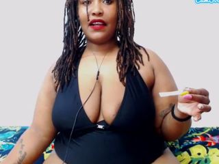 BulkyAss92 naked Live Sex Chat Room