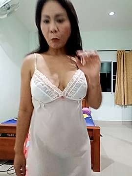 Bunny-Punpun naked stripping on cam for live sex video chat