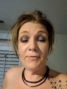 DTFCouple32@xh naked stripping on cam for live sex video chat