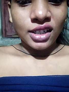 HOTQUEEN28 naked stripping on cam for live sex video chat
