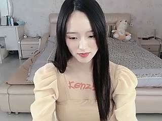Jenny-bay naked stripping on cam for live sex video chat