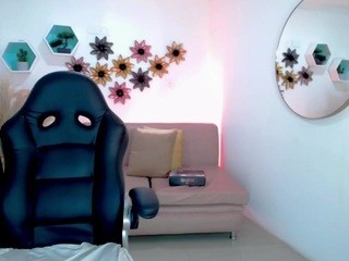 NiaPetite naked Live Sex Chat Room