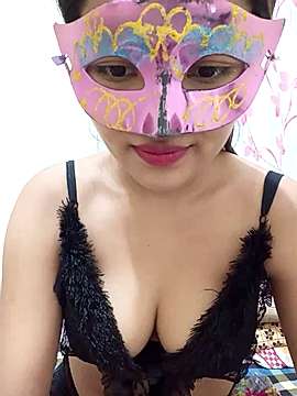 Sexy_Lita naked stripping on cam for live sex video chat