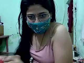 simratkaur95 naked stripping on cam for live sex video chat