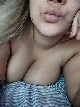 StellaKastro naked stripping on cam for live sex video chat