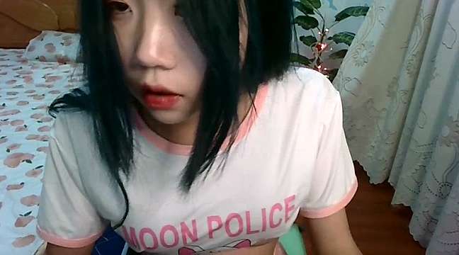 AK-LE naked stripping on cam for live sex video chat