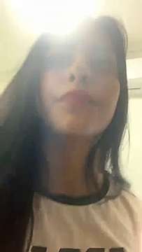 Alannafoxyy naked stripping on cam for live sex video chat