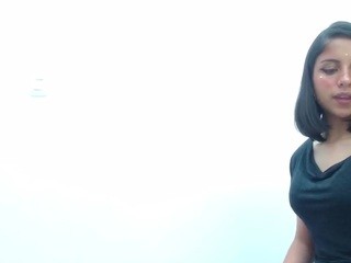 Ary-Pierce naked Live Sex Chat Room