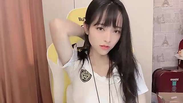 Aspiration_ naked stripping on cam for live sex video chat