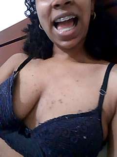 carineloui naked stripping on cam for live sex video chat
