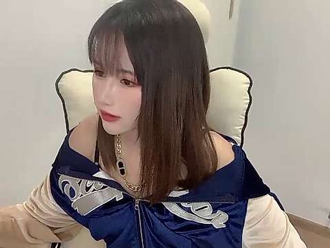 HK-Kitty naked stripping on cam for live sex video chat